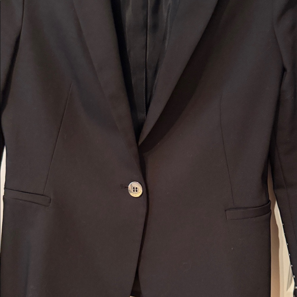 Zara Black Single-Button Blazer with Stud Embellished Cuffs - Picture 4 of 12